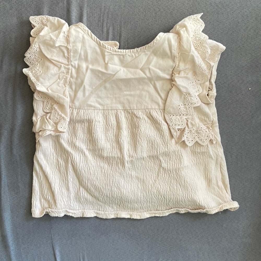 Zara 3-4Y eyelet cream blouse